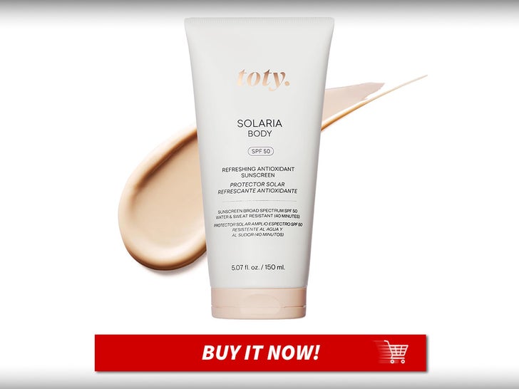 76f73e8345ce40bc8ee8d991fb376b49_md Solaria-Body-SPF-50-Refreshing-Antioxidant-Sunscreen-Toty-Sofia-Vergara-Sunscreen-MAIN