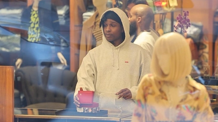 77d95de44dd04bd89bf7fe4606d9d854_md 022025_asap_shopping_kal