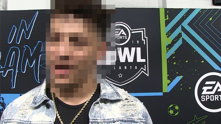 78ea4f5d526e4ea6bb2fdb59c6b2edde_md 082825_guess_who_patrick_mahomes_kal