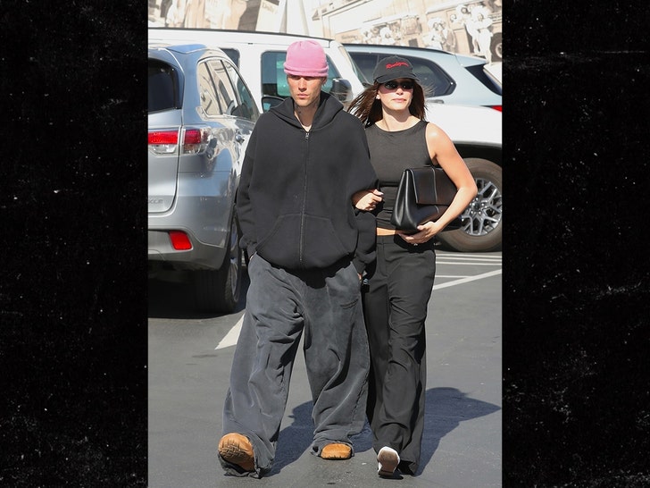 justin-bieber-hailey-bieber-los-angeles-outing-backgrid-1