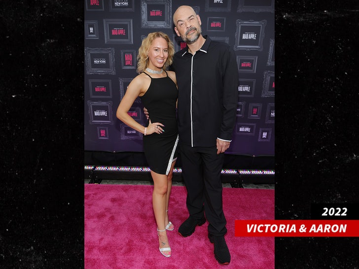 7dff68fbd18a4ae2b033c043c4bd21f9_md-2 victoria goodwin aaron goodwin sub getty swipe