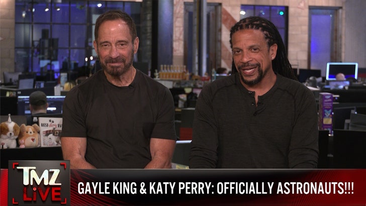 7e63737487bf457a90b3d3fcfe76c265_md-1 041425_tmz_live_gayle_katy_lauren_kal