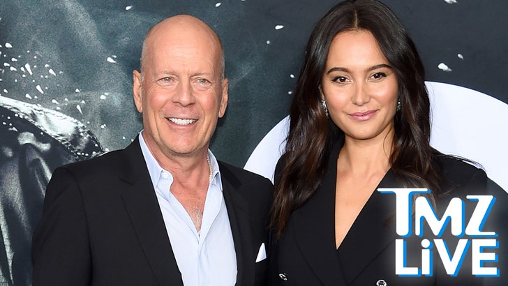 7edcde26e88744378716befee2f1ed96_md bruce-willis-tmz-live-v2