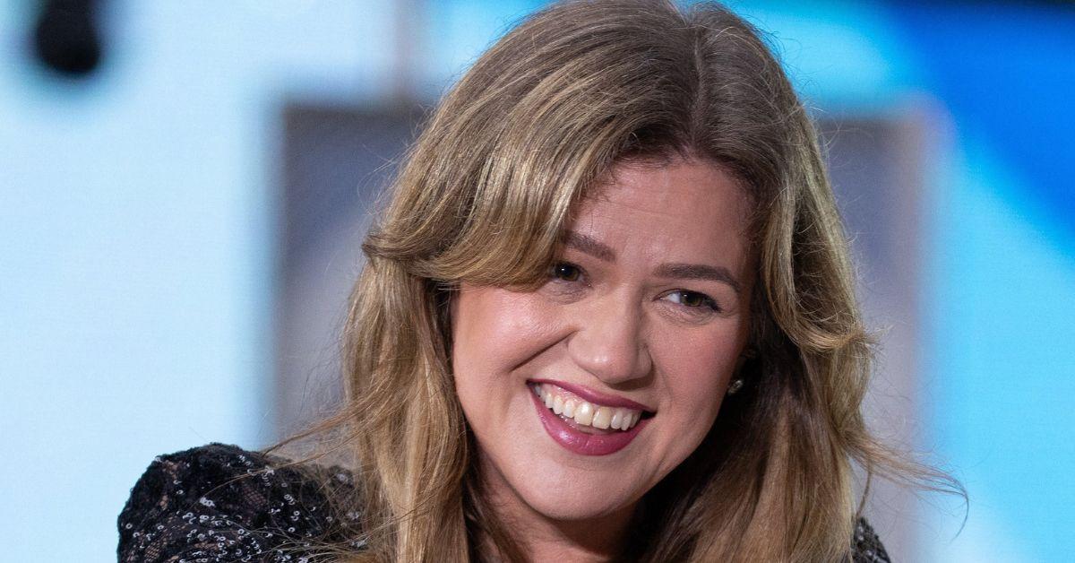 8-1754652046959 picture of Kelly Clarkson