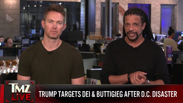 805b5e08aeb0495c8262af46280d40e6_md-2 013025_tmz_live_trump_on_crash_kal_v2