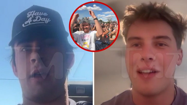 81b950168be5459d84efd61bc8c8b3e0_md 042325_chainsmokers_frat_kal
