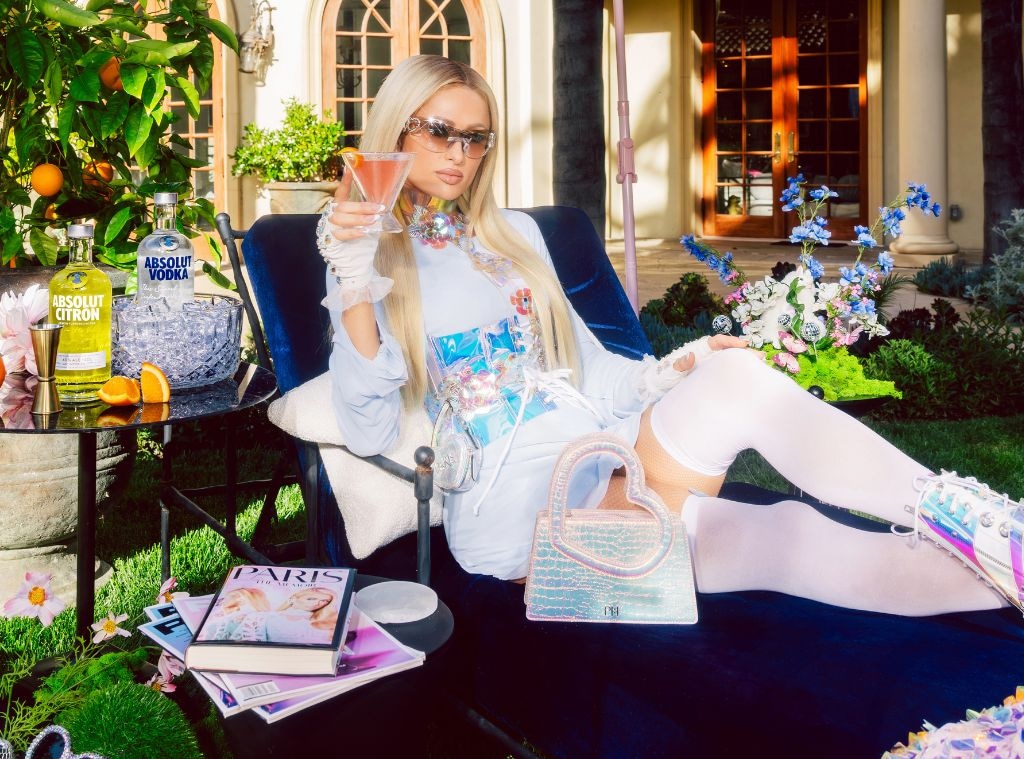 81f869d7-b811-490b-b7c9-cf9fcd81c59c_1744152776 Shop Paris Hilton Coachella Guide