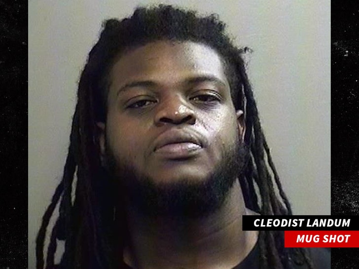 83cc28408cbc48368e68c168a64d6cfb_md cleodist landum mug shot