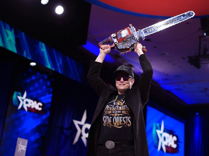 851f087c074240beba0124623fa217e5_md The Crazy Scene At The 2025 CPAC