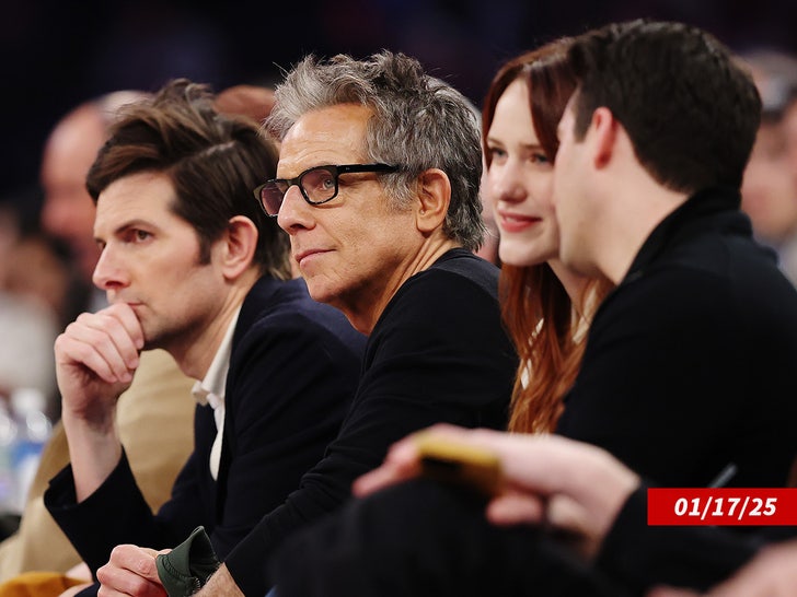 871429fe876a45df9a434739678b0ef9_md ben stiller adam scott knicks sub getty