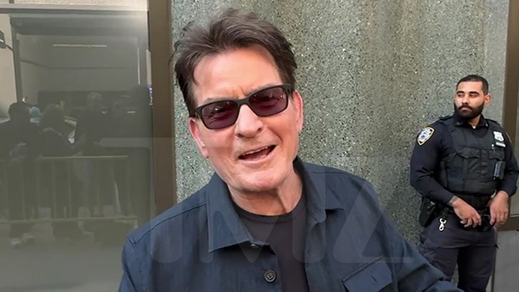 89e85055a1f84390b6fe48d790b5d3be_md 090925_charlie_sheen_kal
