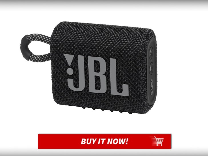 8e5f0324059b436f951e54e080cd5338_md JBL-Go-3-Speaker-Labor-Day-Deals-MAIN