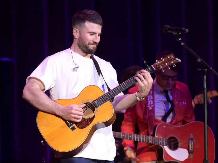 8eed7410c4f448d6a085e3f37c60a74e_md Sam Hunt Through The Years