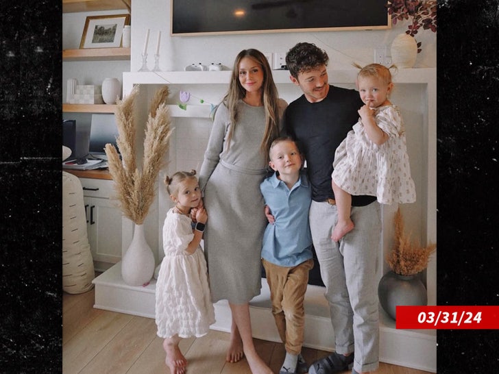 8f30fa184d85451bb4df6d1f81ec64f6_md mikayla matthews jace terry family sub instagram swipe 2