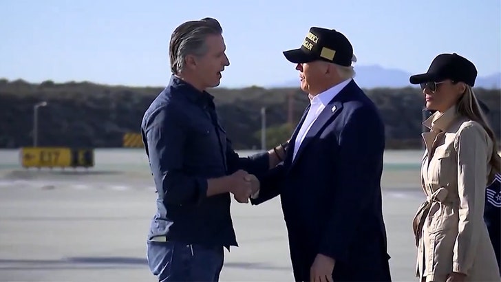 9170794580904607a4565dce198651ff_md-1 012425_trump_newsom_handshake_kal_v2