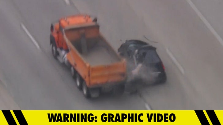 96878db46eaf48868fc063495ed81d8a_md 050225_police_chase_kal