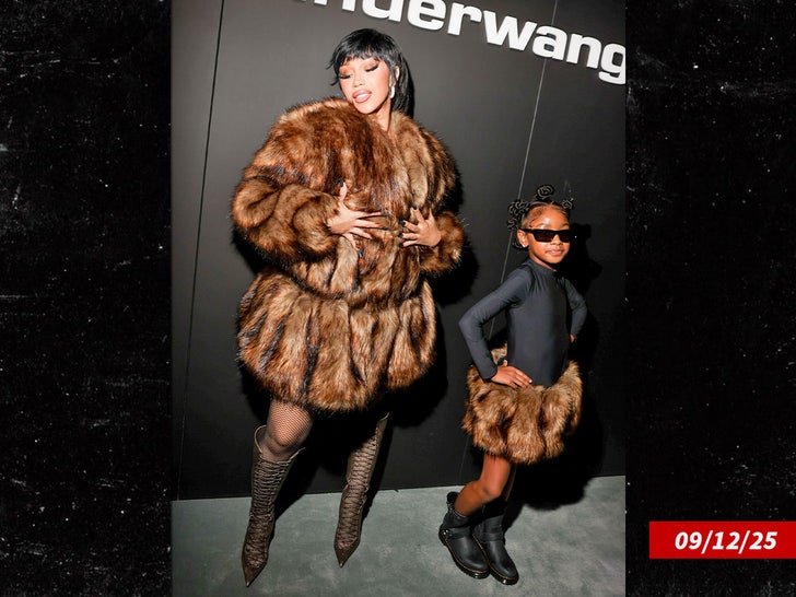 cardi b kulture sub getty swipe 2