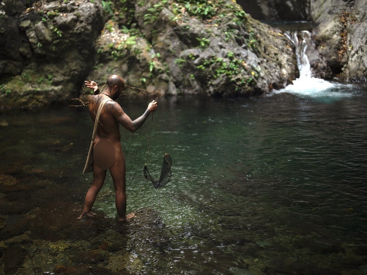 99214f87cbc0499b8742e317b1b15bf5_md Jarrell Banks On 'Naked And Afraid'