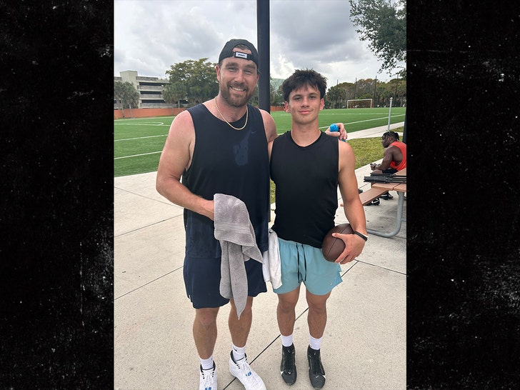 brayden doss travis kelce x 1