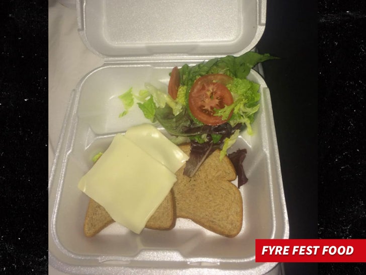 9ca16aedae034f59ae468549dd2b20c8_md 0226-fyre-fest-food