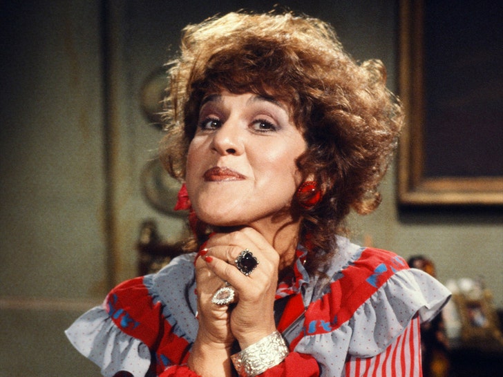 9dc3777ea50d443fb401dbbc35e6bb37_md Remembering Ruth Buzzi