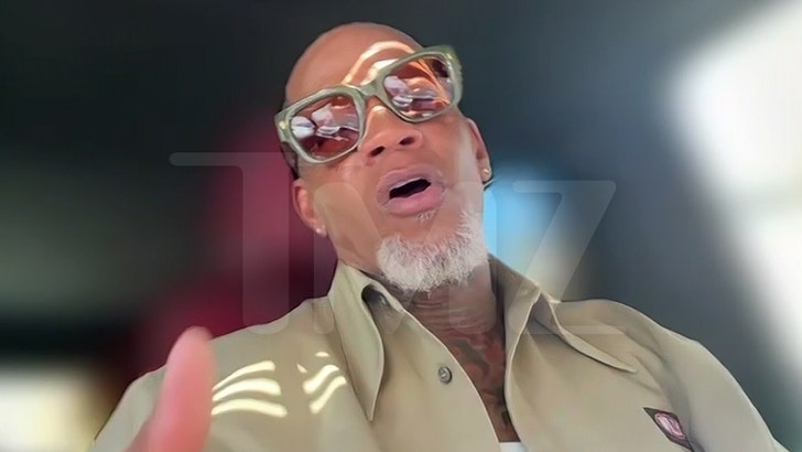 d-l-hughley-kal-07-08-2025