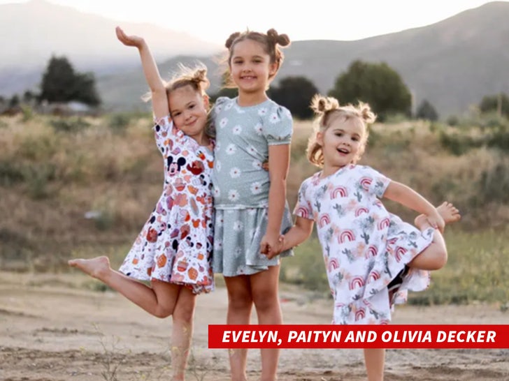 Evelyn, Paityn and Olivia Decker sub swipe facebook