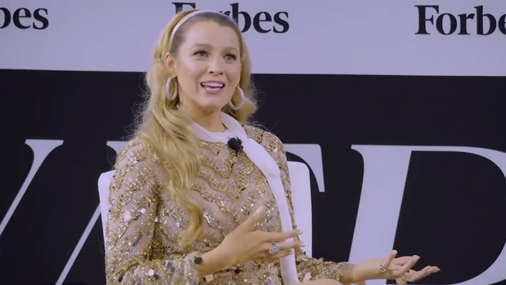 a5f0ec8408434c89be6145bac5d229cf_md 021125_blake_lively_kal