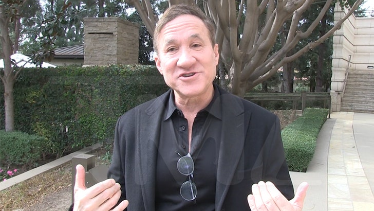 a637233f1a284a4699952022c768c4ff_md-4 121224_terry_dubrow-kal