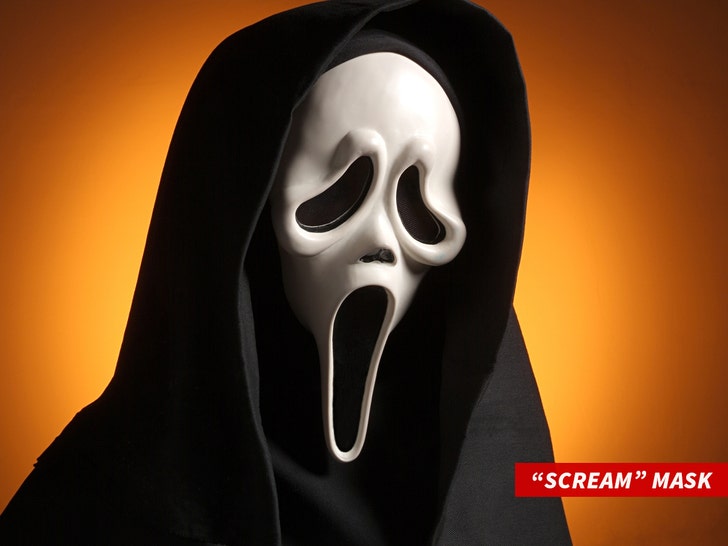 a7b81a5811ec49aaa830cc057f8315a7_md-7 scream mask