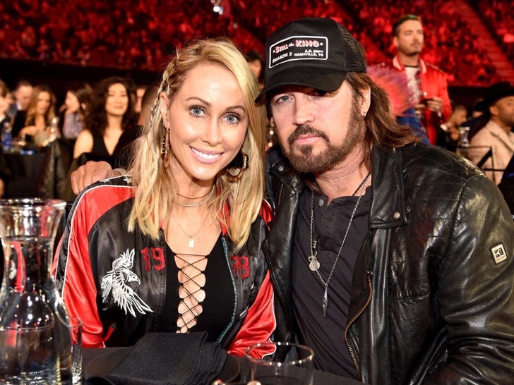 a87c69e5a8d0423d9f20c669eeb38b46_md Billy Ray Cyrus and Tish Together