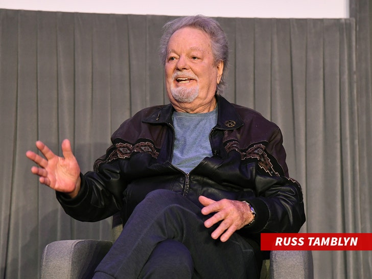 a8e1b358b30f438488bf212823891d80_md russ Tamblyn