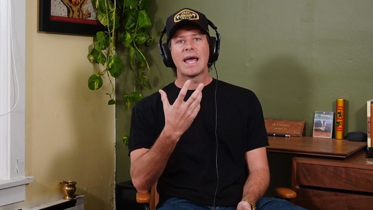 aab1400d159441a4b4f0d371709dc14f_md 021125_armie_hammer_kal