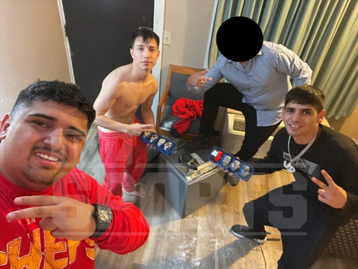 ae105f3f497448b380df571f50666c16_md suspects in nfl and nba robberieries tmzsports