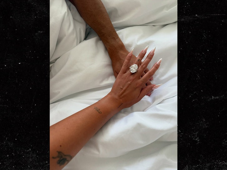 cristiano ronaldo and georgina rodriguez ring insta 1