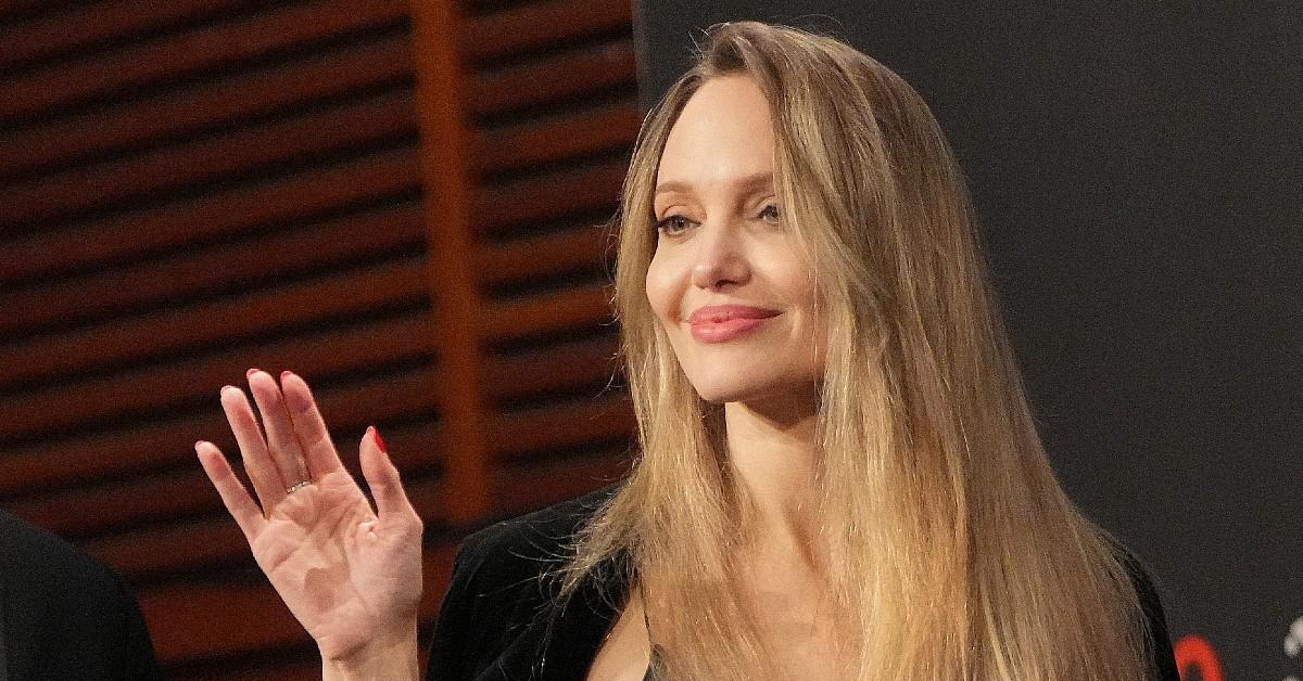 angelina-jolie-defintely-quiting-usa-5-1758727169459 Photo of Angelina Jolie