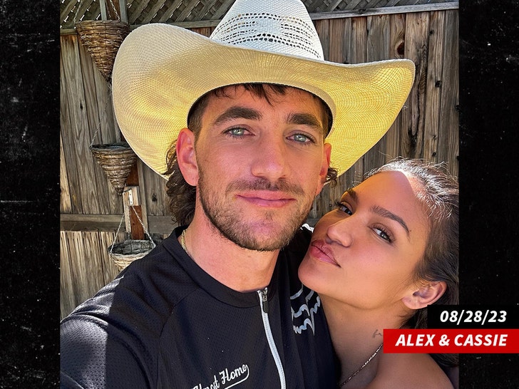 alex fine and cassie