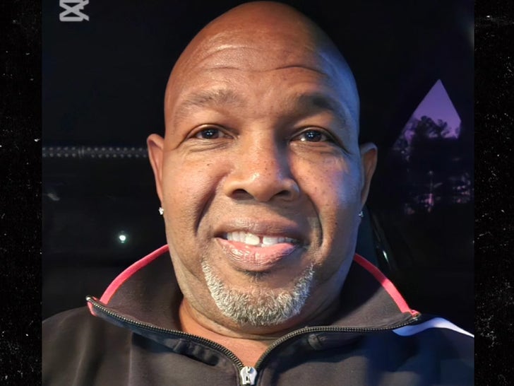 b1ef6b39bf7f4a7e941360c23d98ae7c_md Remembering Gene 'Groove' Allen