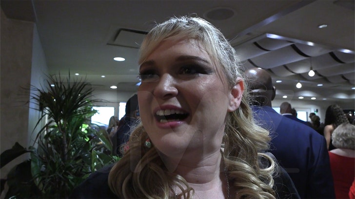 b3ceac9338624ed7b9230513d545decd_md 020825_heather_genusa-kal