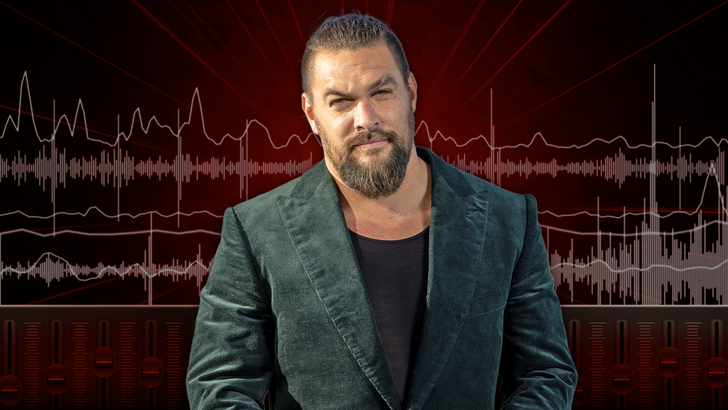 b459253bf86d42cea5aa76fc71905db2_md jason-momoa-audio-art-3