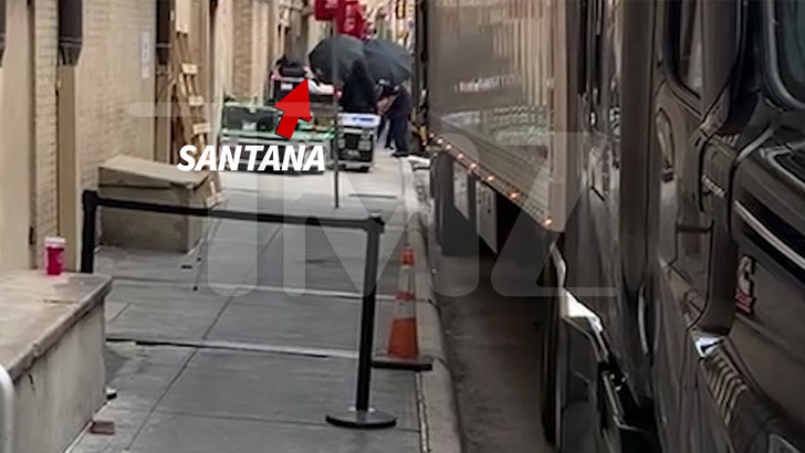 b52d88ad6240445a84691237cebff2e6_md-1 carlos-santana-kal-04-22-2025