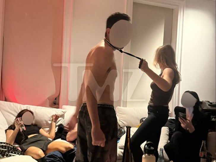 b5eed249956b4e31836e7d48f1073e18_md Alleged Crypto Torture-Kidnapping Victim Partying Nude