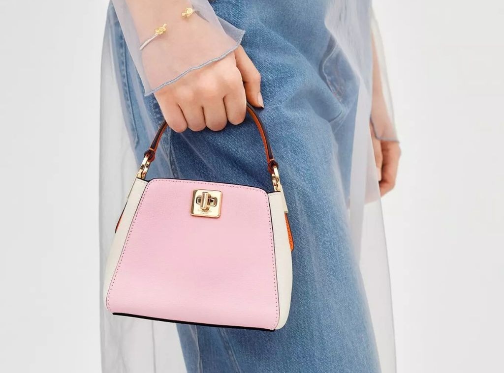 b7159604-b76a-4ebb-bd43-9ca09e41f1e9_1745331266 shop_kate spade outlet 4.22_mother's day_hero.jpg