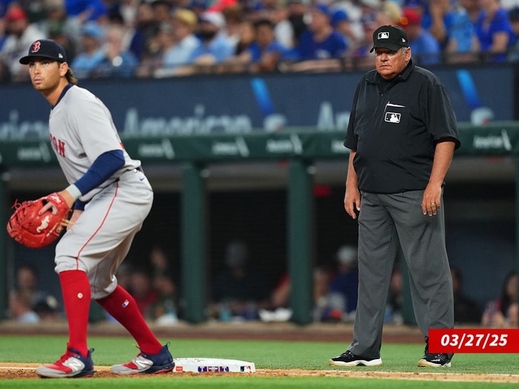 hunter wendelstedt sub Boston Red Sox v. Texas Rangers getty