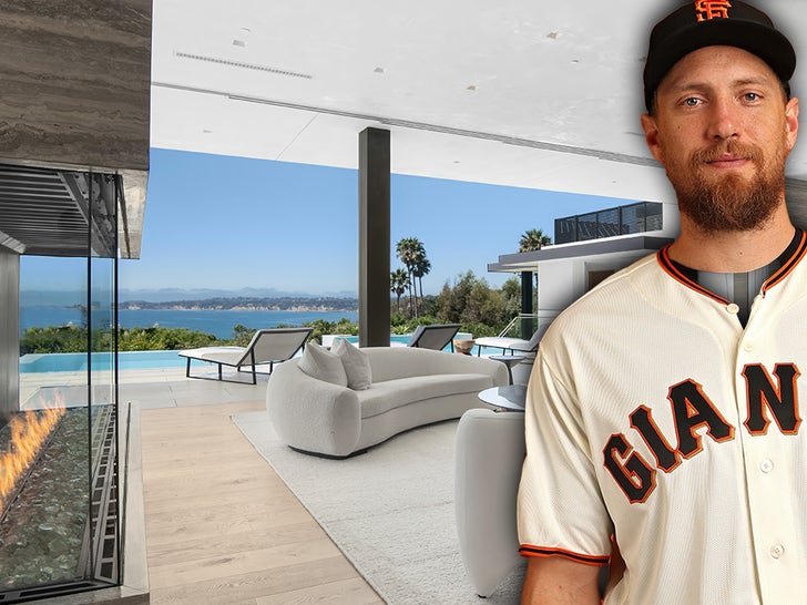 b9140124d42b4e86a256bf6f42a68e7f_md SF Giants Legend Hunter Pence Lists Malibu Mansion for $39 Million