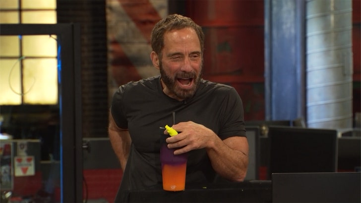 b9778f8816d74e01a78ed2707e254912_md ariana-grande-gyno-tv-kal