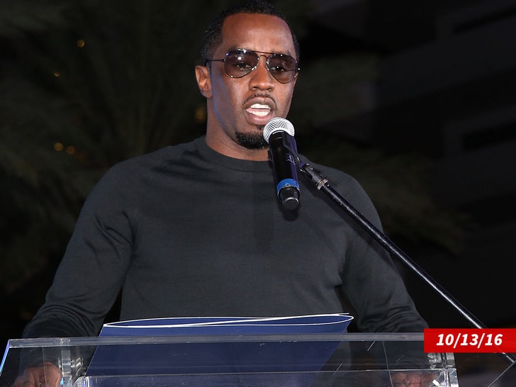 b9d42ef0a13f499ba51d29afa826513f_md diddy 2016