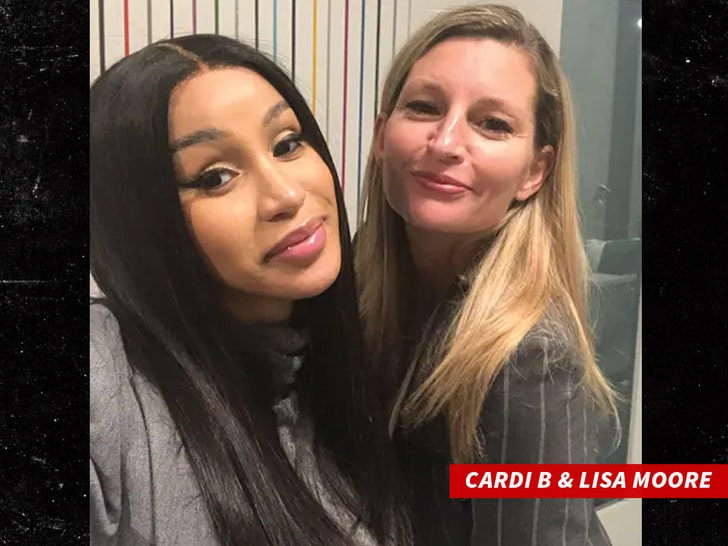 bce310e030ed4dd3b64be6b09811d978_md Cardi B and Lisa Moore