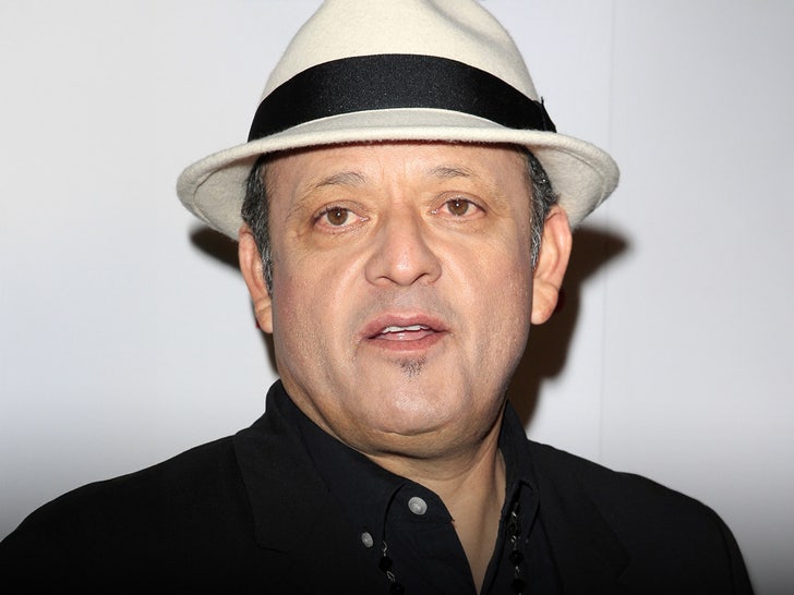be3f81706edf4316a5c2668a3b4f85f4_md Paul Rodriguez main shutterstock
