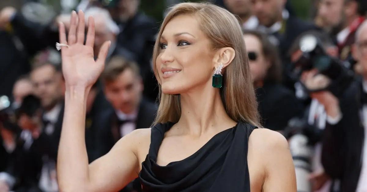 bella-hadid-happy-1760562101103 Photo of Bella Hadid